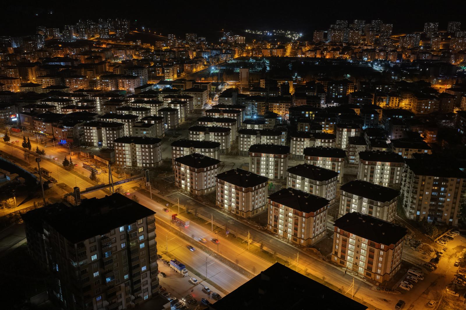 Malatya İli, Merkez Battalgazi İlçesi, Ucbağlar Mahallesi, 37. Bölge 749 Adet Konut, 20 Adet Dükkan Ve 1 Adet Fırın İnşaatları İle Altyapı Ve Çevre Düzenlemesi İşi